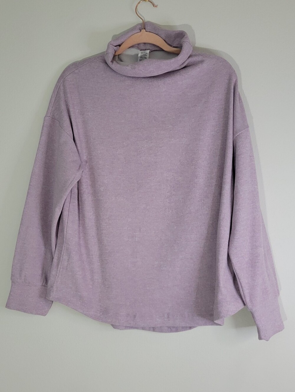 RBX NWT Women SIZE L/G Lavender Cowl Neck Sweater
